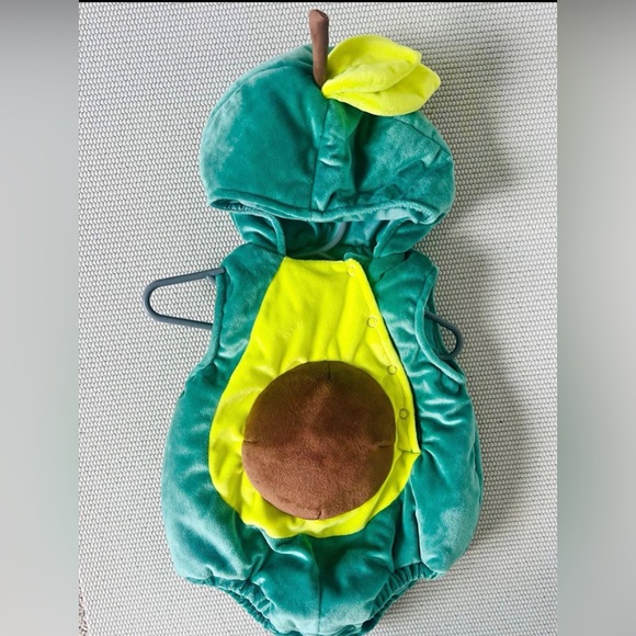 Pottery Barn Kids Avocado Halloween Costume – Size 0–6M Like New - Picture 1 of 3